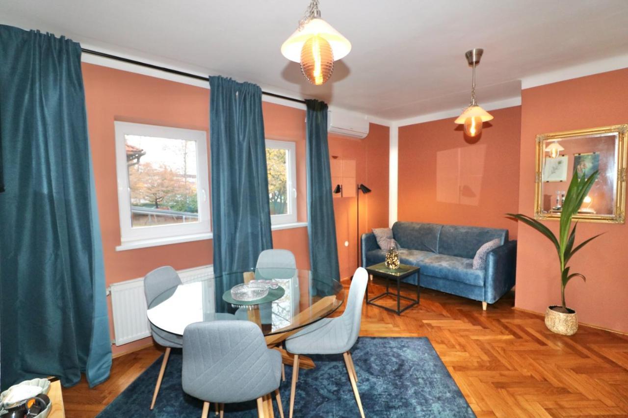 Studio City Ljubljana Extérieur photo