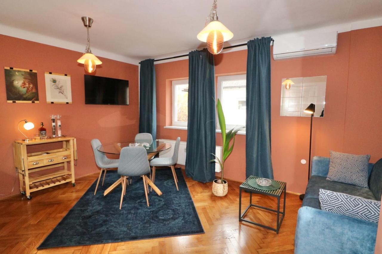 Studio City Ljubljana Extérieur photo
