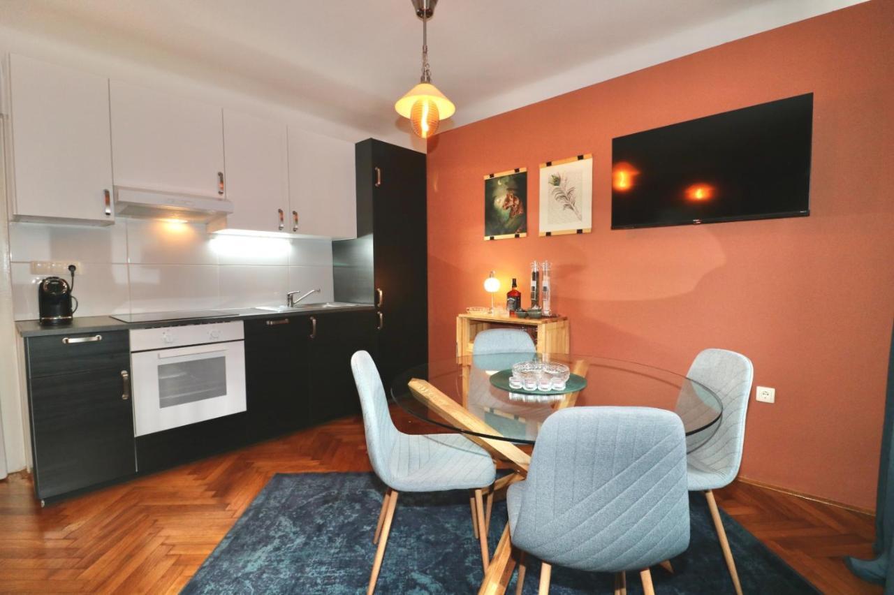 Studio City Ljubljana Extérieur photo