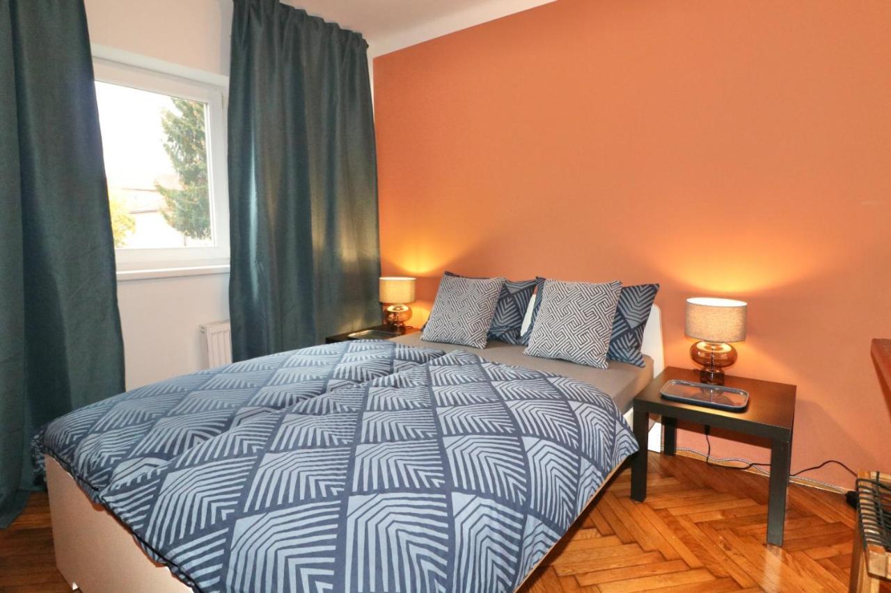 Studio City Ljubljana Extérieur photo